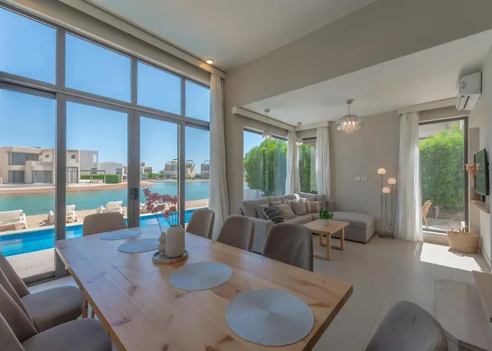 Villa Beautiful 4br In Tawila El Gouna Private Pool&lagoon Access