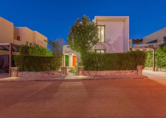 Beautiful 4br In Tawila El Gouna Private Pool&lagoon Access * Hurghada