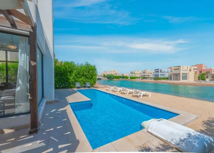 Beautiful 4br In Tawila El Gouna Private Pool&lagoon Access Villa