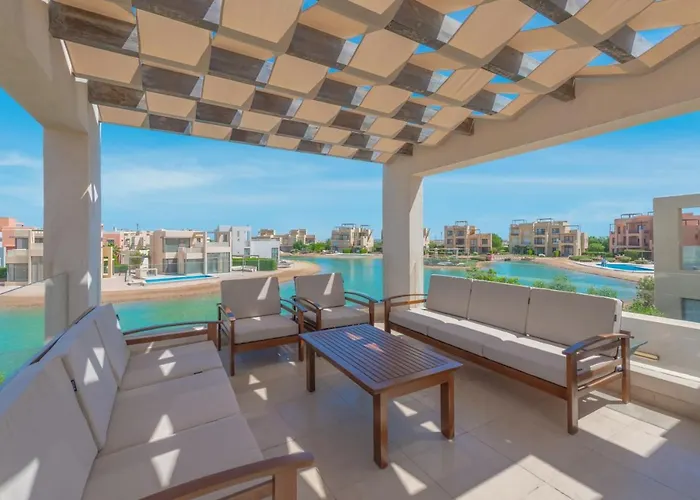 Beautiful 4br In Tawila El Gouna Private Pool&lagoon Access Villa *