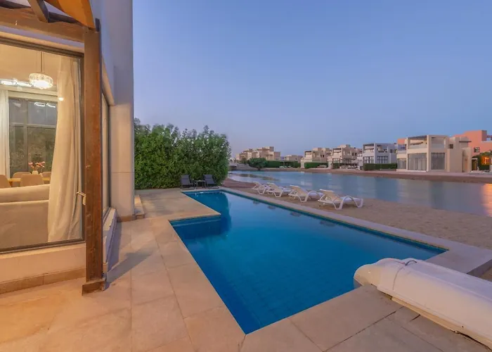 Villa Beautiful 4br In Tawila El Gouna Private Pool&lagoon Access Hurghada