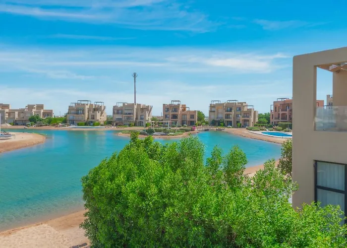 Beautiful 4br In Tawila El Gouna Private Pool&lagoon Access Villa