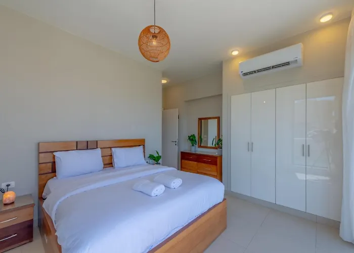 Beautiful 4br In Tawila El Gouna Private Pool&lagoon Access *