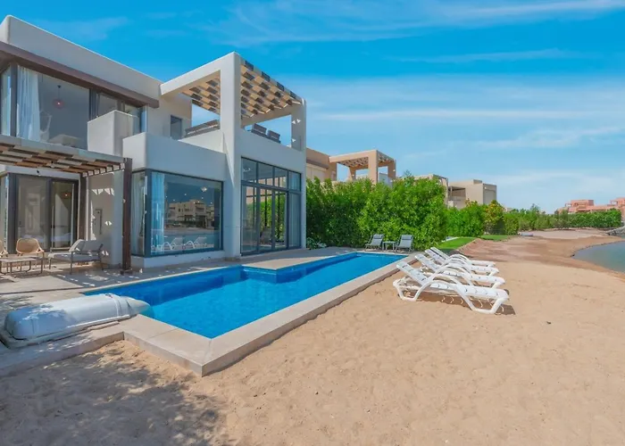 Villa Beautiful 4br In Tawila El Gouna Private Pool&lagoon Access