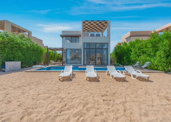 Villa Beautiful 4br In Tawila El Gouna Private Pool&lagoon Access